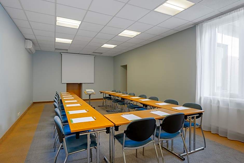 Rixwell Viru Square Hotel