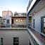 Riad Le J
