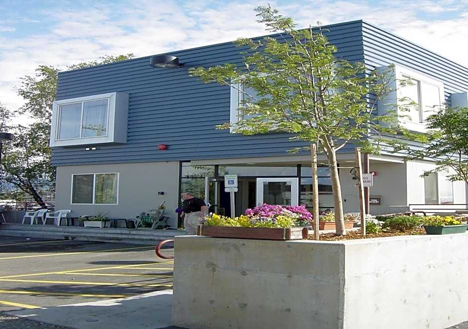Ingra House Hotel