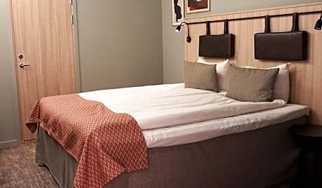 compact double (no window)