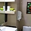 OYO 91328 Townhouse 900 Inn