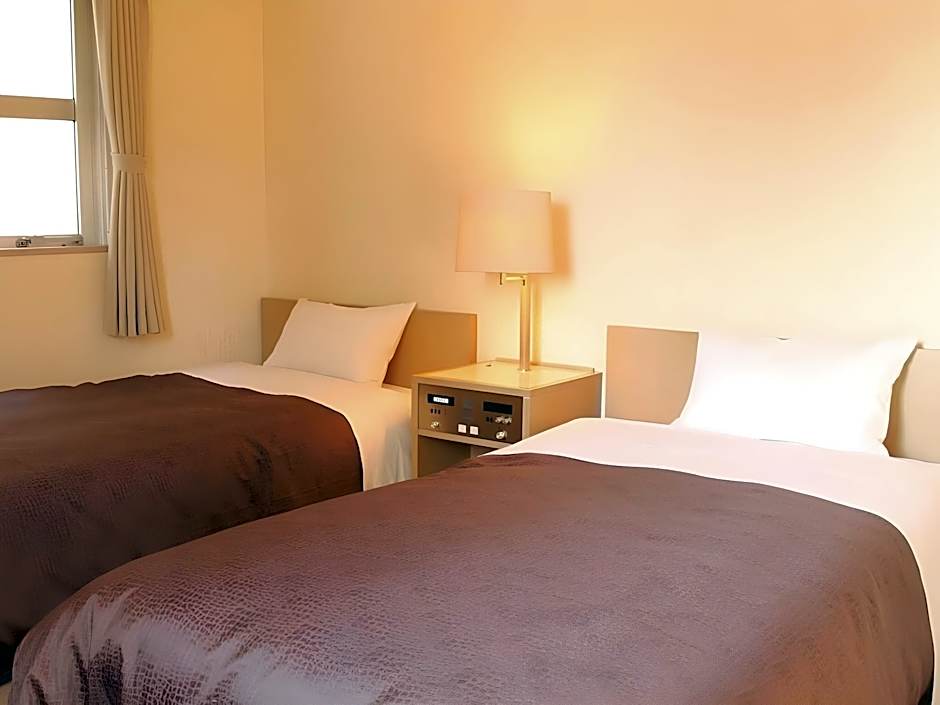 Hotel Livemax BUDGET Fuchu Annex