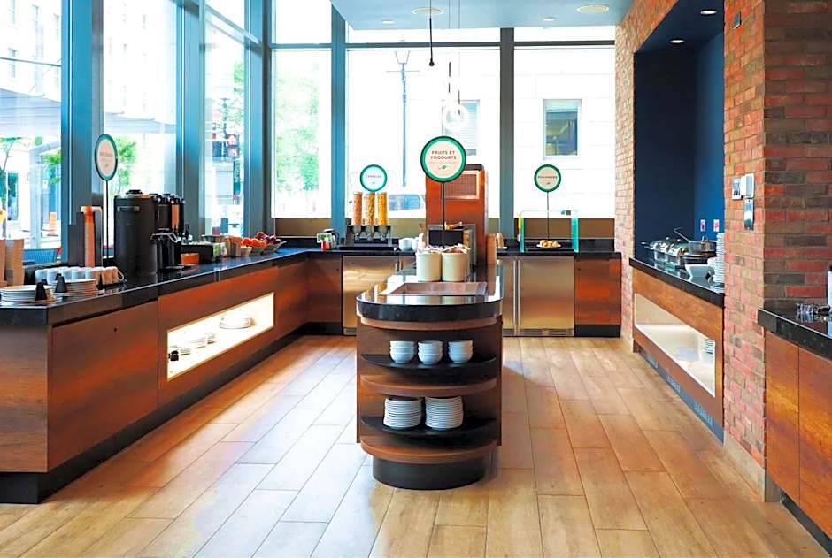 Embassy Suites by Hilton Montreal