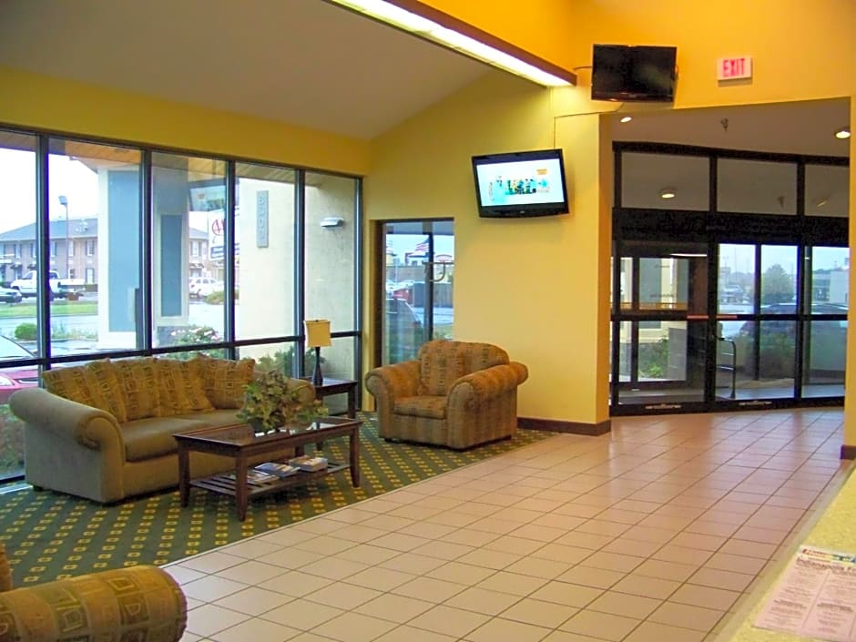 Days Inn by Wyndham Indianapolis Northeast