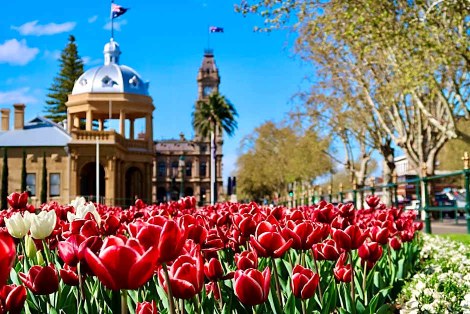 Julie-Anna, Bendigo