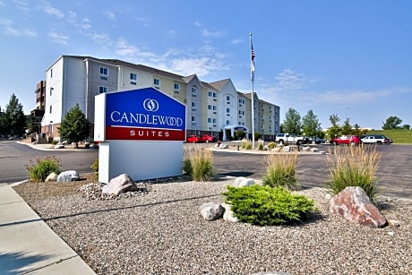 Candlewood Suites Bismarck