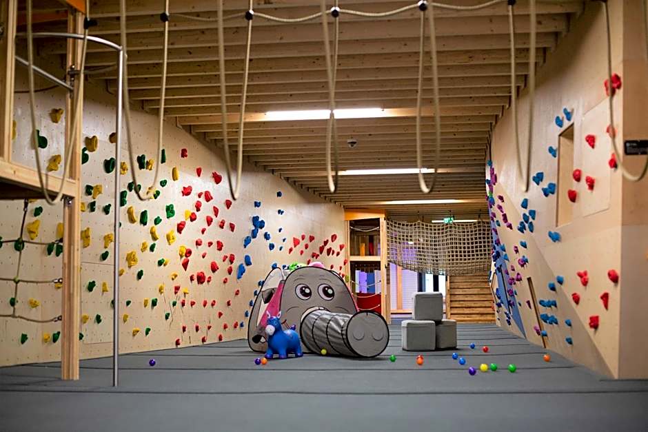 Hotel Starton am Ingolstadt Village