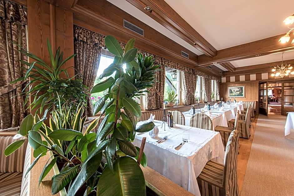 Belvedere Dolomites Flower Hotel