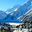 Aoraki Mount Cook Alpine Lodge