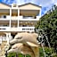 Villa Dolphins