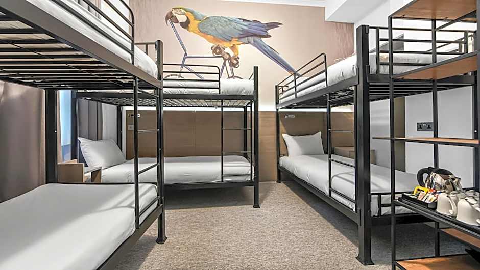 Heeton Concept Hotel - Kensington London