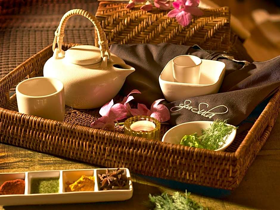 Westport Plaza Hotel, Spa & Leisure