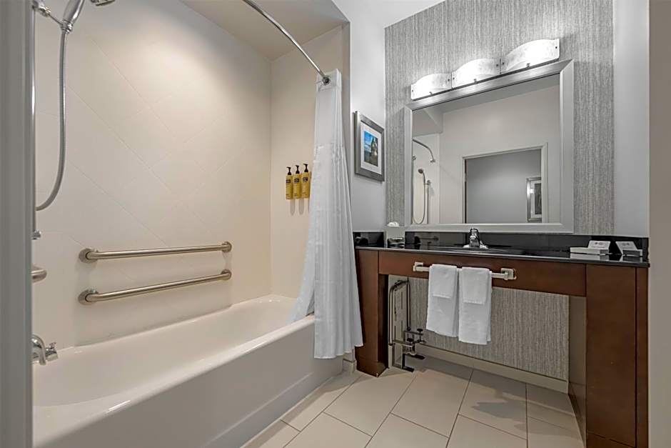 Best Western Plus The Hammondsport Hotel