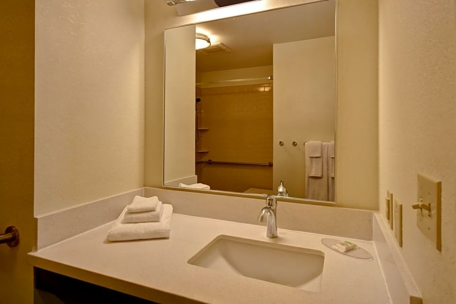 Candlewood Suites Carrollton By IHG
