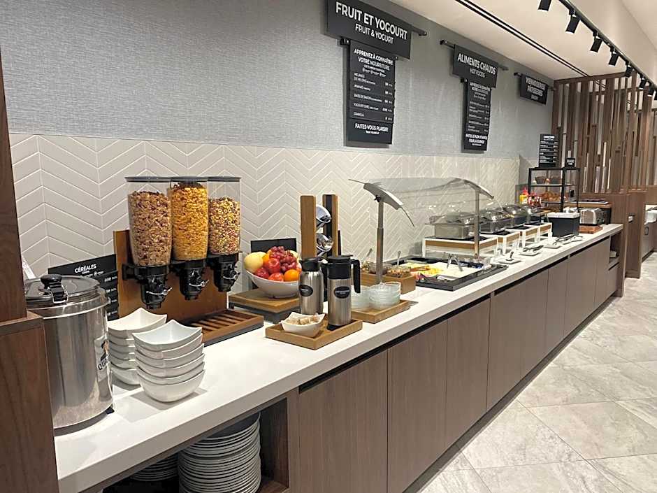 Holiday Inn Laval Montreal By IHG