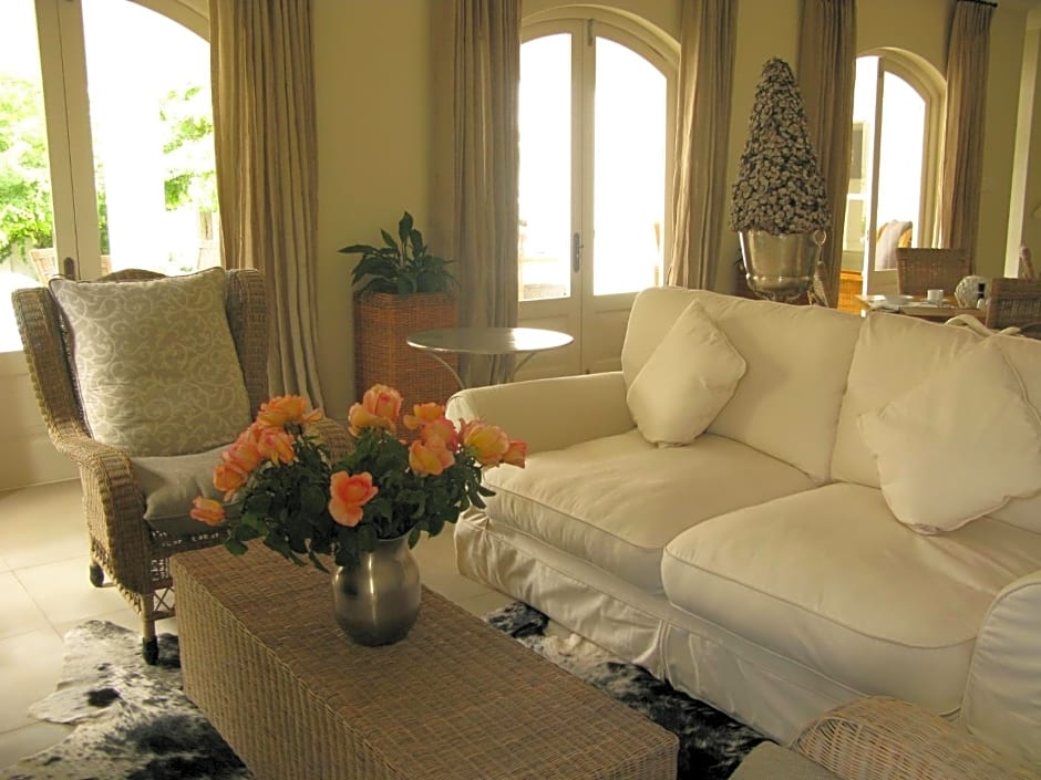 Maison d'Ail Guest House