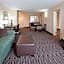 Holiday Inn Express and Suites Willmar By IHG