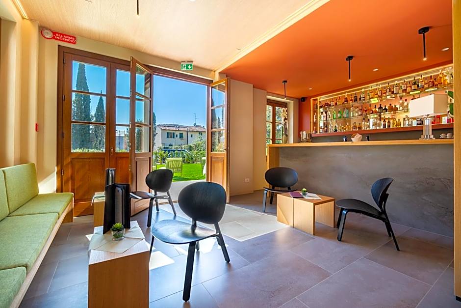 Villa Neroli - Place of Charme