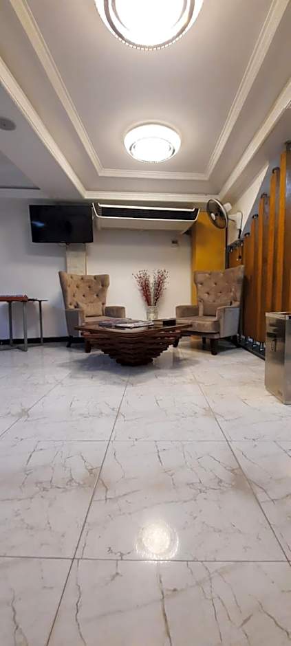 Saasha City Hotel