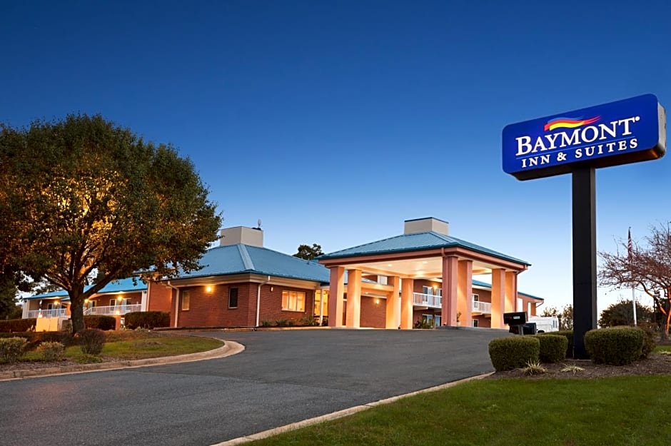 Baymont by Wyndham Warrenton