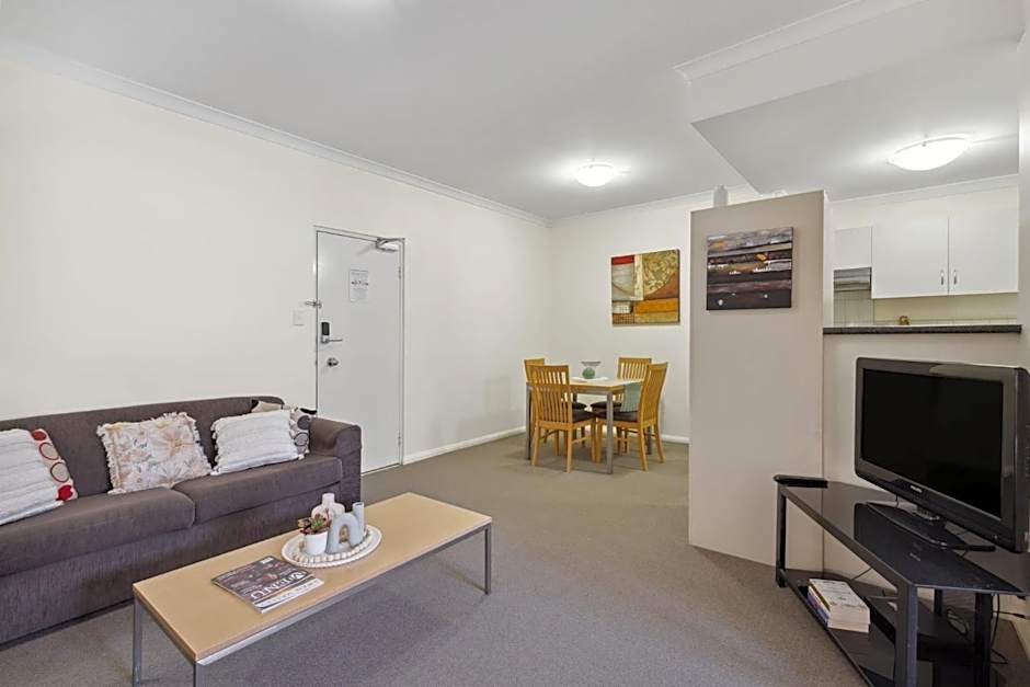 1BRD 1BTH 1PRK - Northbridge Apartment