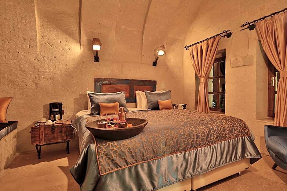 The Owl Cave Hotel