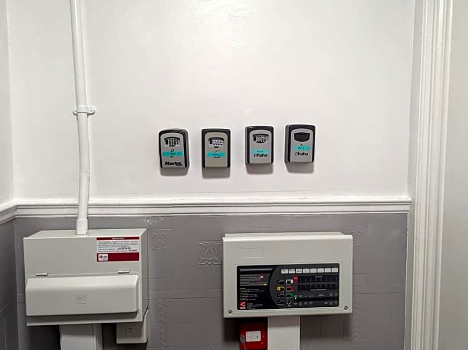 Darwin Stays - Service Accommodation in Newcastle under Lyme City Centre