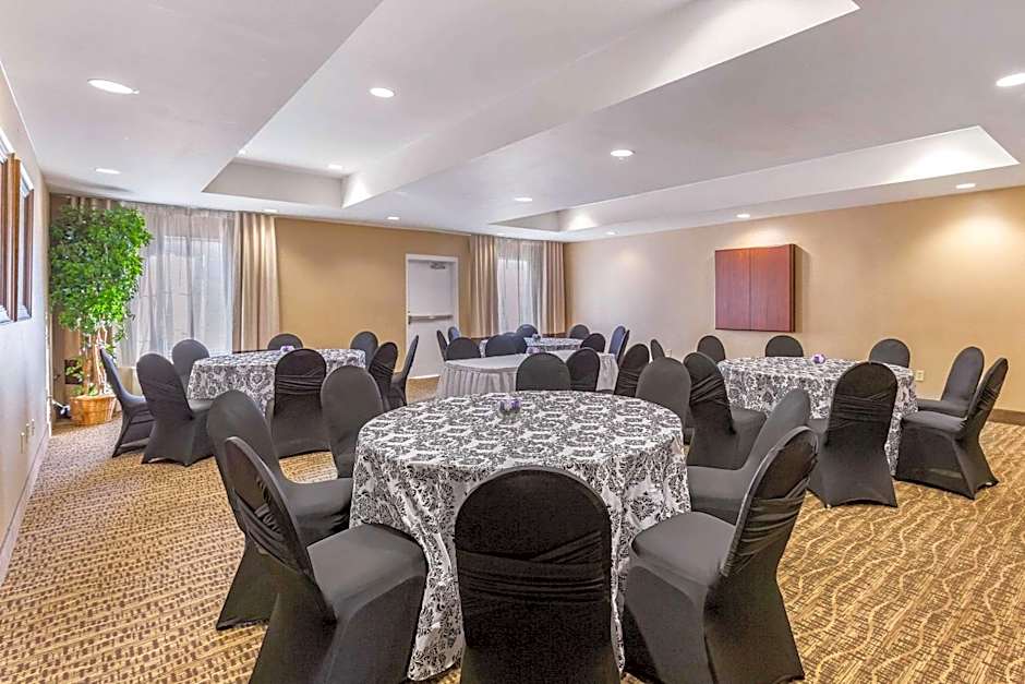 Comfort Suites Columbia Gateway