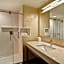 Courtyard by Marriott Long Island Islip/Courthouse Complex