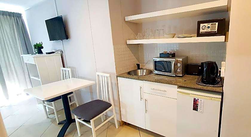 Point Village Hotel and Self Catering