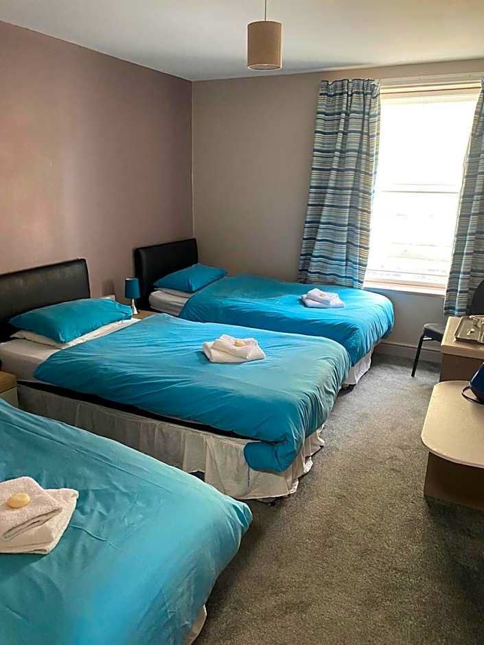 Hampton Hotel