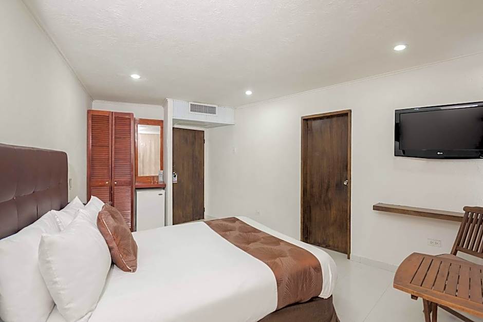 Calypso Beach Hotel