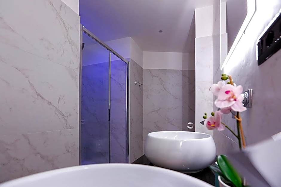 Escape Luxury Suite - CA Domus Collection