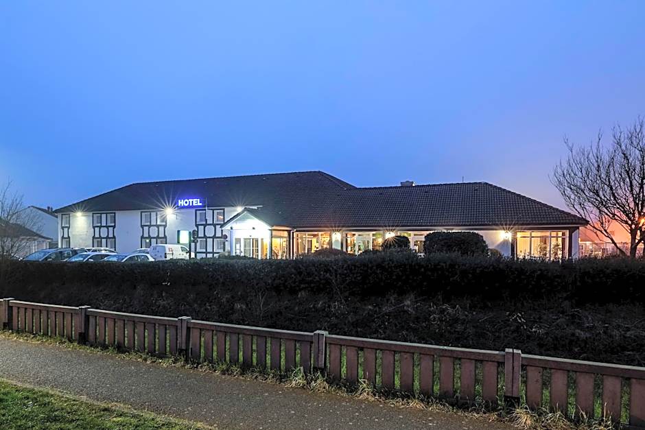 Sure Hotel by Best Western Calais Coquelles Tunnel s/ Manche