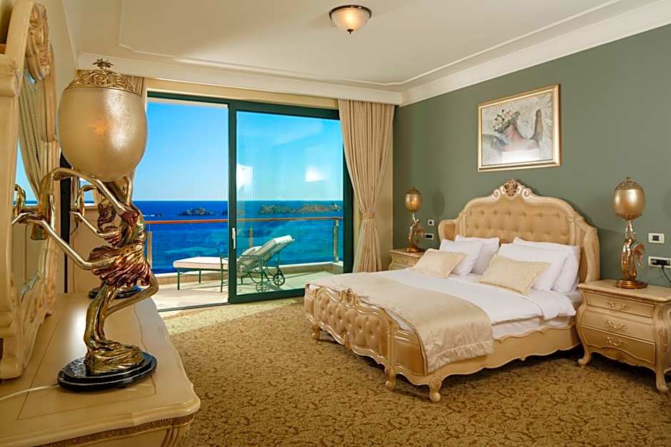 Royal Princess Hotel