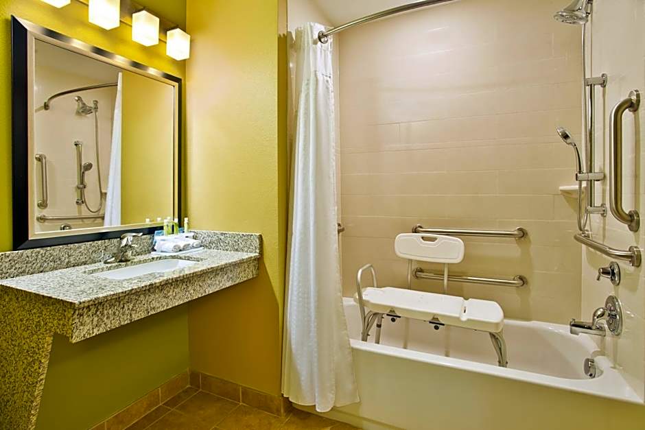 Holiday Inn Express Hastings By IHG