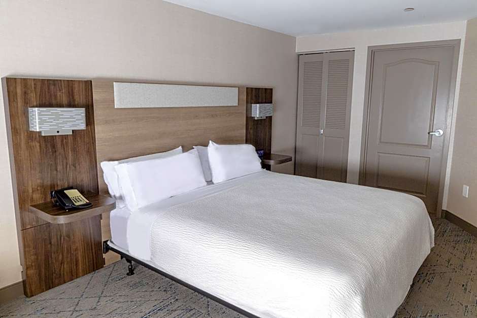 Holiday Inn Express - Neptune By IHG
