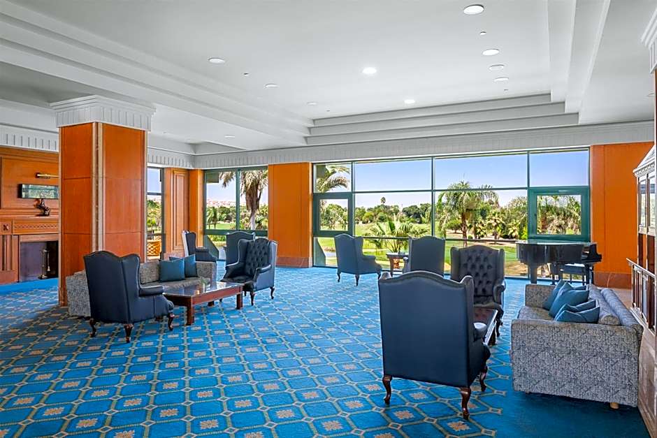 Hilton Pyramids Golf
