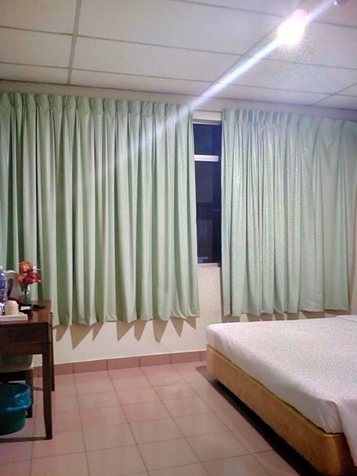 Century Hotel Inanam