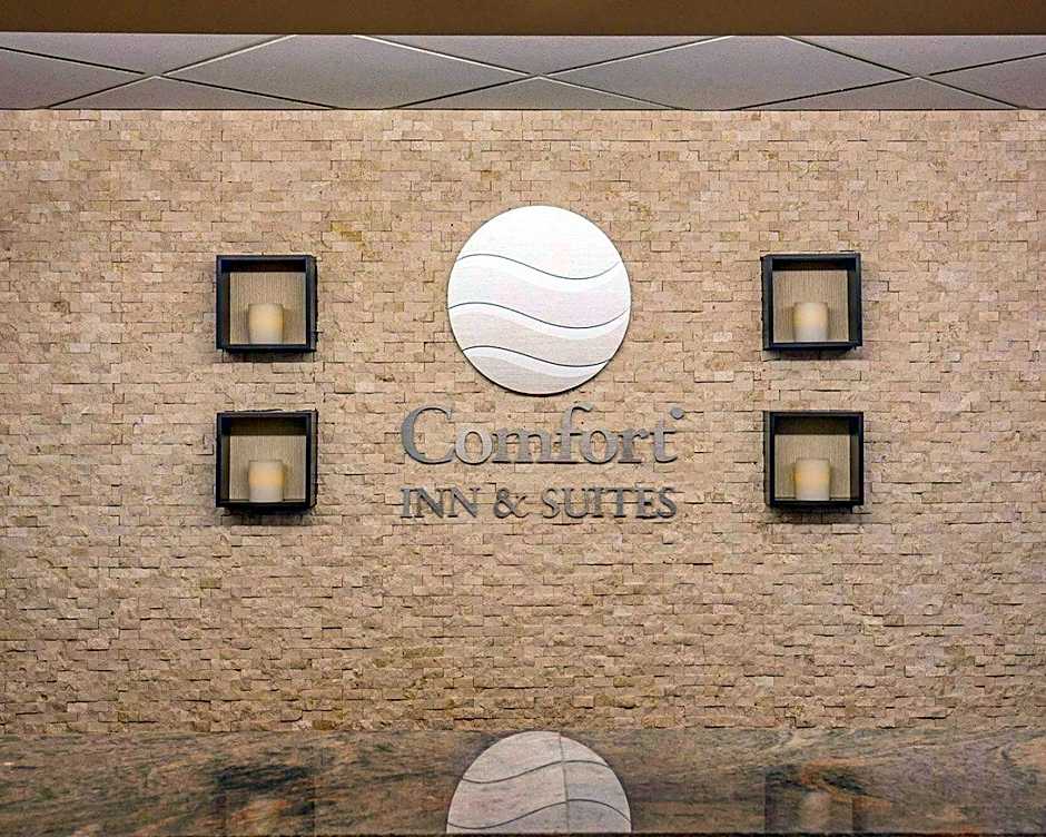 Comfort Inn & Suites Calgary - University