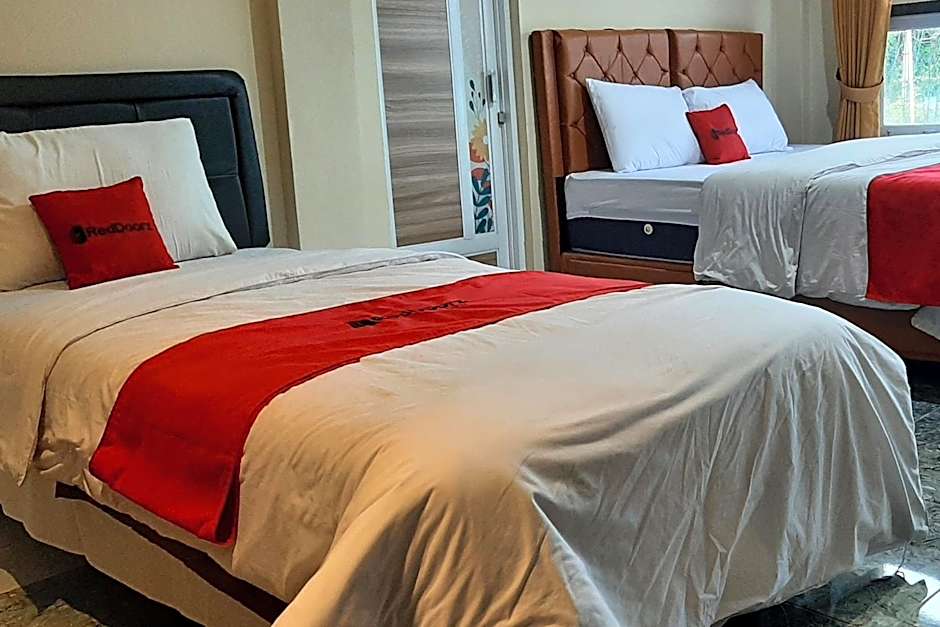 RedDoorz At Hotel Pakem Sari Kaliurang