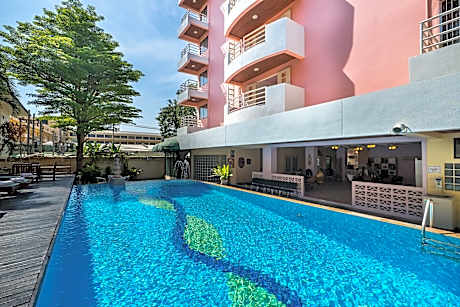 BELLA VILLA METRO HOTEL