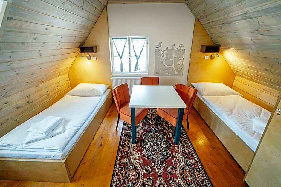 HoStel Cosmopolitan*