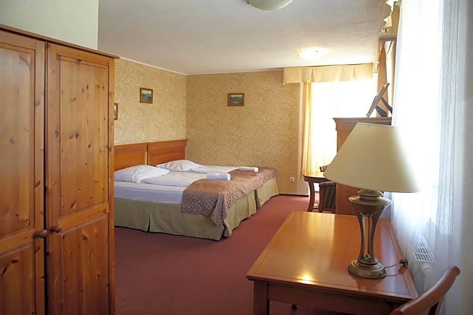 Hotel Pomezí