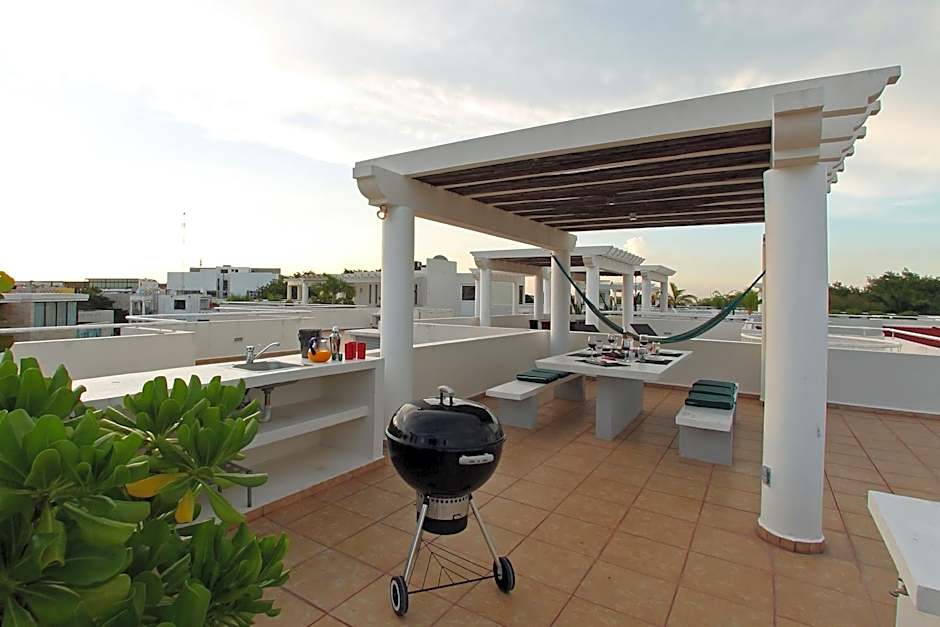 Riviera Maya Suites