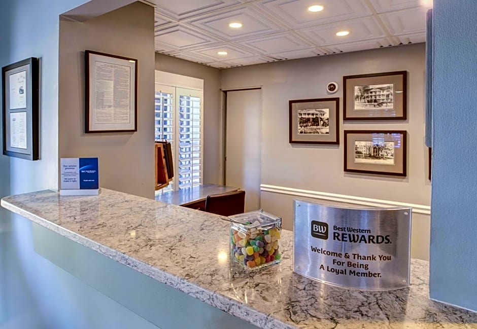 Best Western Sea Island Inn