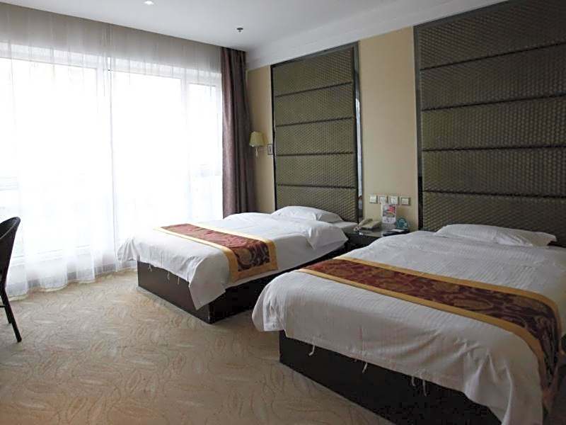 GreenTree Inn ShanDong North WeiHai StationNorth International Bathing Beach Business Hotel