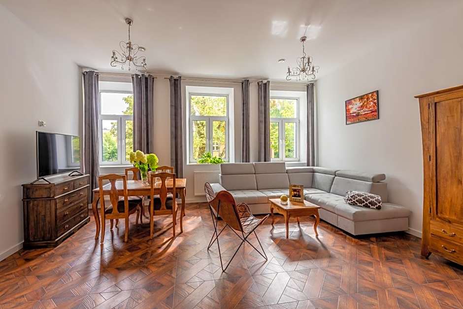 Kamienica Zamenhofa - Apartamenty na wynajem