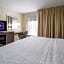 Hampton Inn By Hilton Freeport/Brunswick