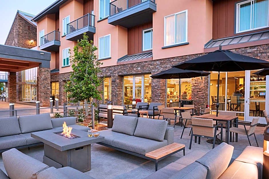 Hotel Trio Healdsburg by Marriott